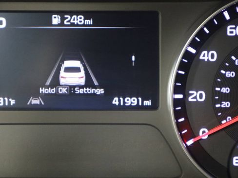 Used 2024 Kia Forte LXS FWD image 34