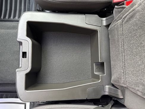 New 2026 Chevrolet Silverado 1500 LT image 32