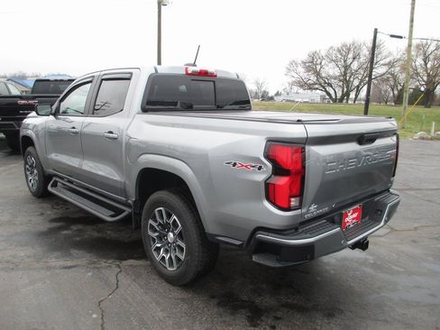 Used 2023 Chevrolet Colorado LT w/ LT Convenience Package III image 10