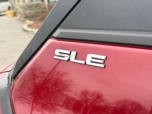 Used 2019 GMC Terrain SLE w/ Driver Convenience Package image 9