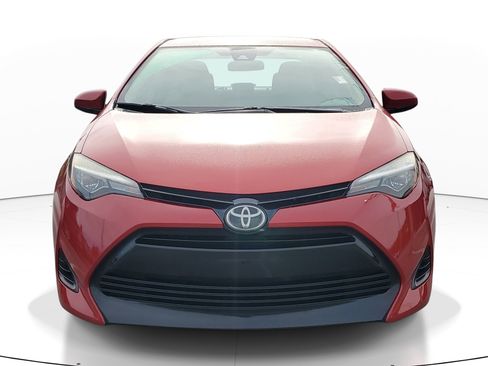 Used 2019 Toyota Corolla LE FWD image 2