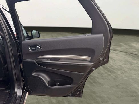 Used 2015 Dodge Durango SXT image 16