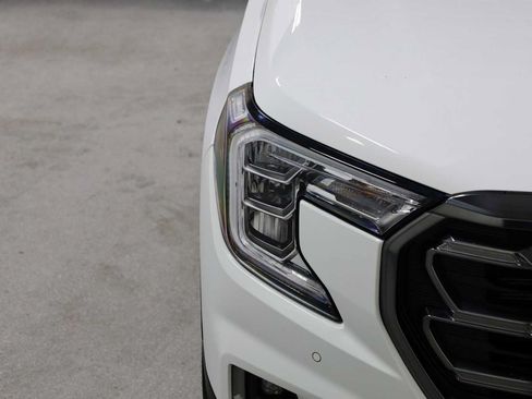 Used 2023 GMC Terrain AT4 w/ Tech Package AWD/4WD image 15