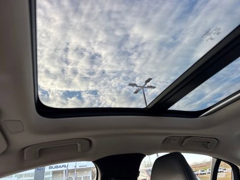 Used 2024 Volvo S60 B5 Plus image 17