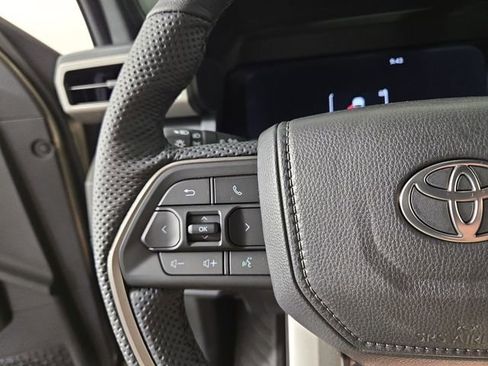 New 2026 Toyota Tacoma Limited AWD/4WD image 21