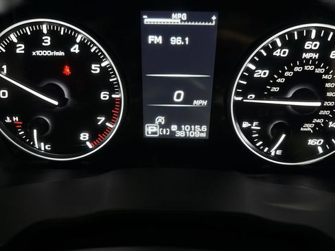 Used 2025 Subaru Forester Limited w/ Popular Package #2 AWD/4WD image 12