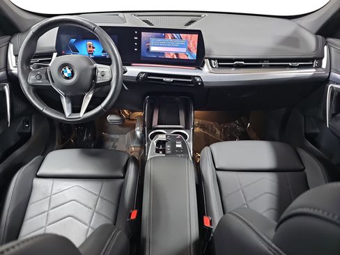 Certified 2025 BMW X1 xDrive28i image 10