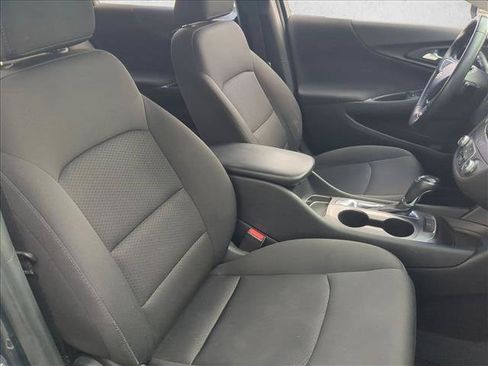Used 2019 Chevrolet Malibu RS FWD image 21