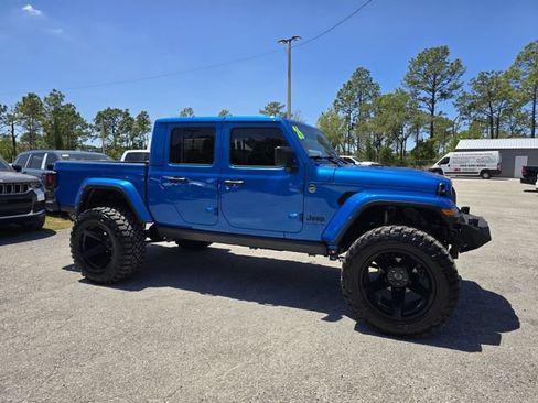 New 2026 Jeep Gladiator Sport AWD/4WD image 2