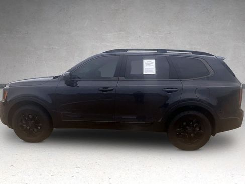 Certified 2025 Kia Telluride AWD image 3