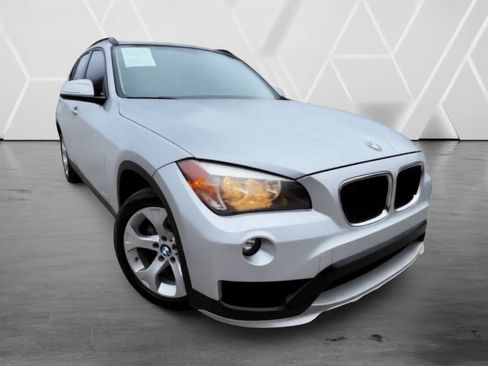 Used 2015 BMW X1 sDrive28i image 4
