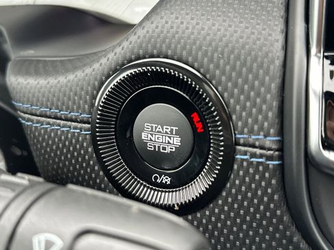 New 2026 Jeep Compass Latitude w/ Sun and Sound Group image 22