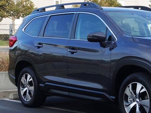 Used 2023 Subaru Ascent Premium w/ Convenience Package AWD/4WD image 20