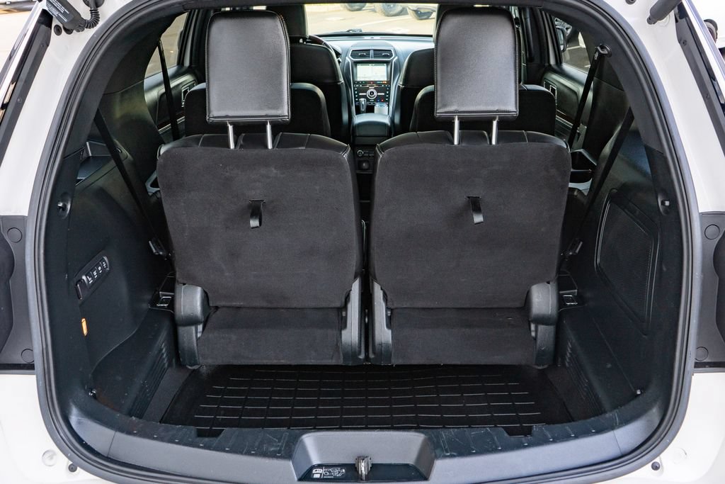Used 2018 Ford Explorer Platinum AWD/4WD image 18