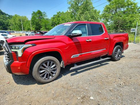 Used 2024 Toyota Tundra Capstone AWD/4WD image 3