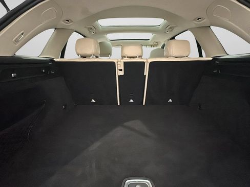 Used 2019 Mercedes-Benz GLC 300 4MATIC image 21