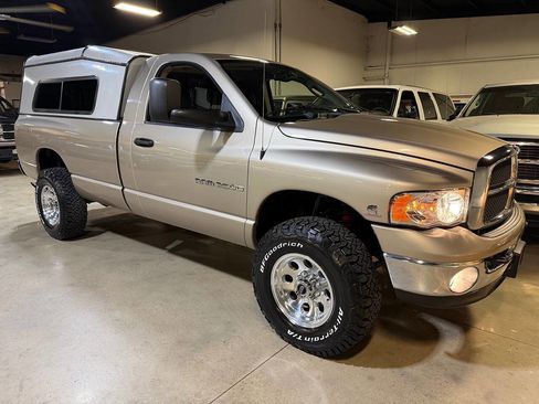 Used 2004 Dodge Ram 2500 Truck SLT w/ Off-Road Group AWD/4WD image 1