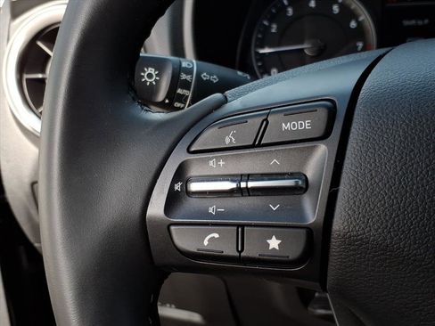 Certified 2023 Hyundai Kona SEL w/ Convenience Package image 23