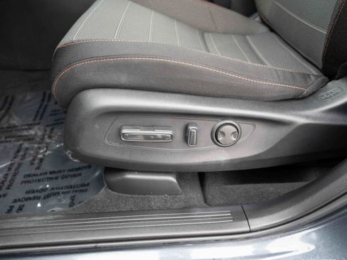 Certified 2025 Honda CR-V Sport image 12