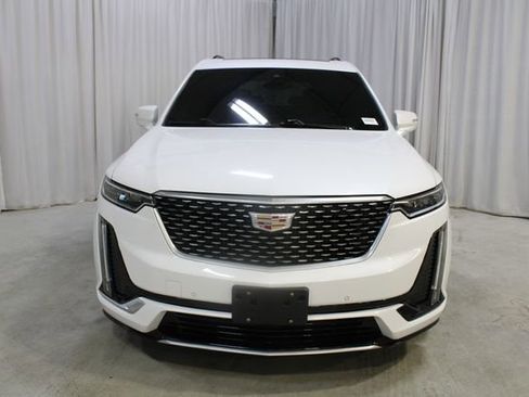 Used 2020 Cadillac XT6 Premium Luxury AWD/4WD image 38