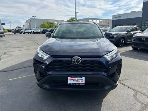Used 2025 Toyota RAV4 XLE AWD/4WD image 3