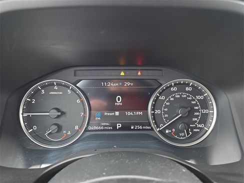 Used 2022 Mitsubishi Outlander ES image 16