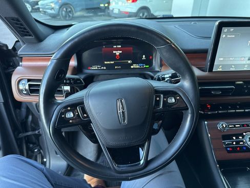 Used 2023 Lincoln Aviator Grand Touring w/ Equipment Group 301A image 5