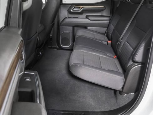 Used 2023 Chevrolet Silverado 1500 LT image 34