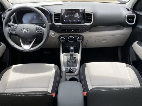 New 2026 Hyundai Venue SEL FWD image 13