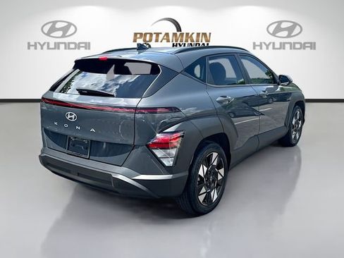Certified 2024 Hyundai Kona SEL w/ Convenience Package FWD image 5