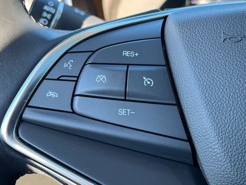 Used 2019 Cadillac XT5 Luxury image 25