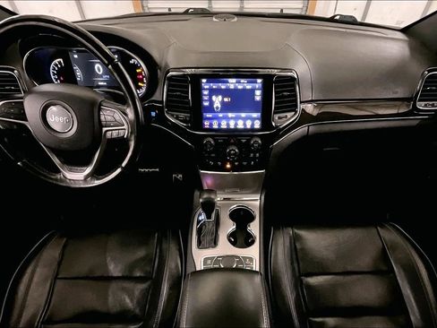 Used 2019 Jeep Grand Cherokee Overland image 14