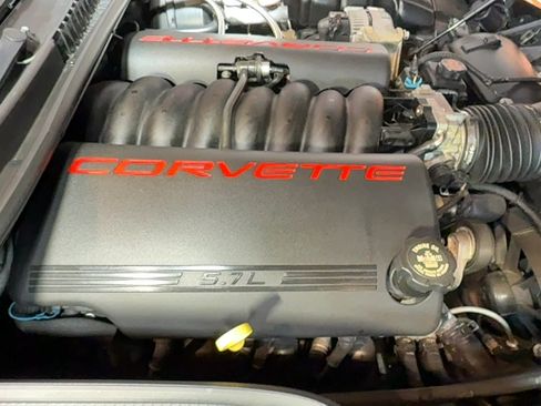 Used 1998 Chevrolet Corvette Convertible w/ Memory Pkg RWD image 93