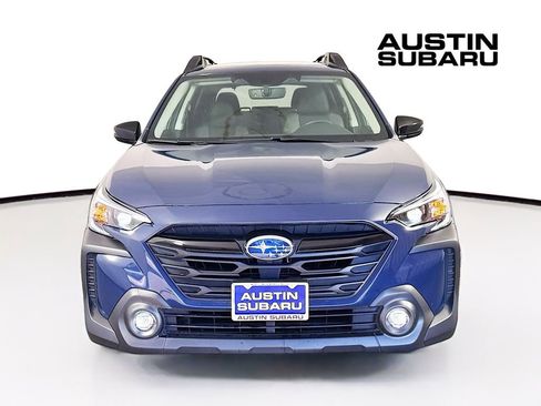 Certified 2025 Subaru Outback Onyx Edition image 3