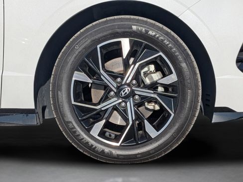 Certified 2024 Hyundai Sonata SEL FWD image 11
