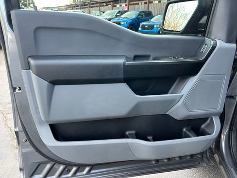 Used 2025 Ford F150 XL RWD image 23