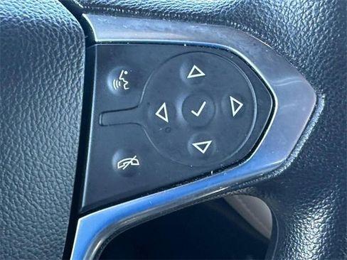 Certified 2023 Chevrolet Traverse LS image 21