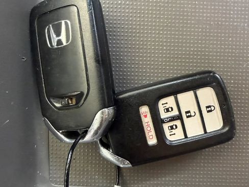 Used 2016 Honda Odyssey SE image 34
