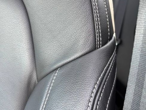 Used 2019 Volvo XC40 T5 Inscription AWD/4WD image 34