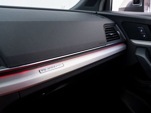 Used 2018 Audi SQ5 Prestige image 29