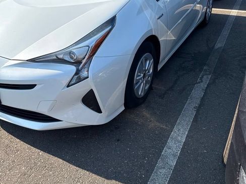 Used 2016 Toyota Prius Two w/ Protection Package FWD image 1