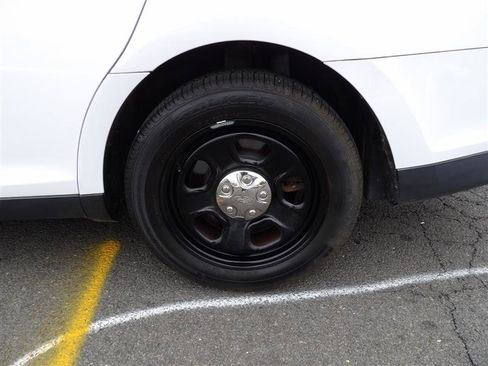 Used 2017 Ford Taurus Police Interceptor w/ Ready For The Road Package image 23