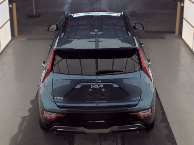Certified 2023 Kia Niro Wave FWD image 6