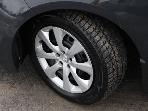 Used 2024 Toyota Corolla LE image 16