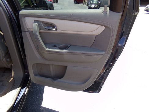 Used 2017 Chevrolet Traverse LS FWD image 25