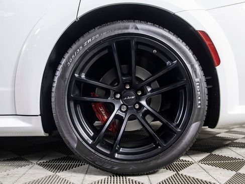 Used 2023 Dodge Charger SRT Hellcat image 18