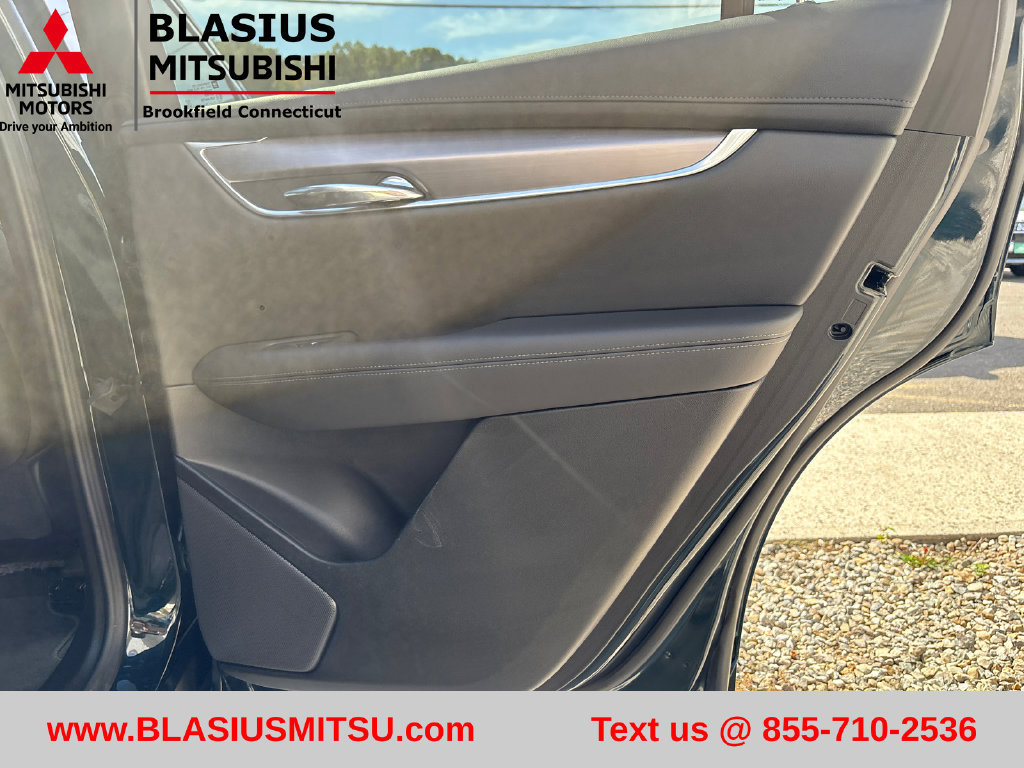 Used 2024 Cadillac XT6 Luxury AWD/4WD image 43