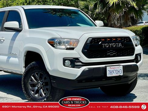 Used 2021 Toyota Tacoma SR5 image 36