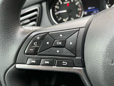 Used 2020 Nissan Rogue Sport S w/ Appearance Package image 19