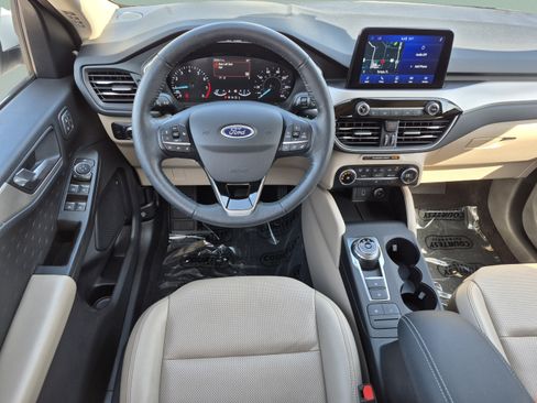 Used 2020 Ford Escape SEL FWD image 12